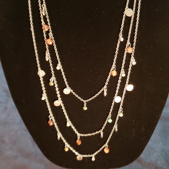 Jewelry - 🛍 NWOT silver necklace
